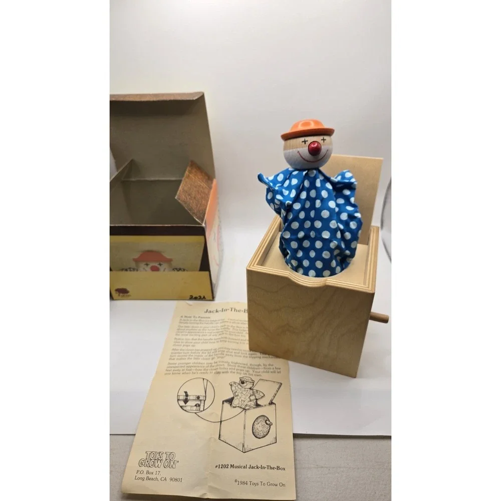Vintage 1984 Toys To Grow On Musical Jack in the Box Wood Toy Italy w/ Box